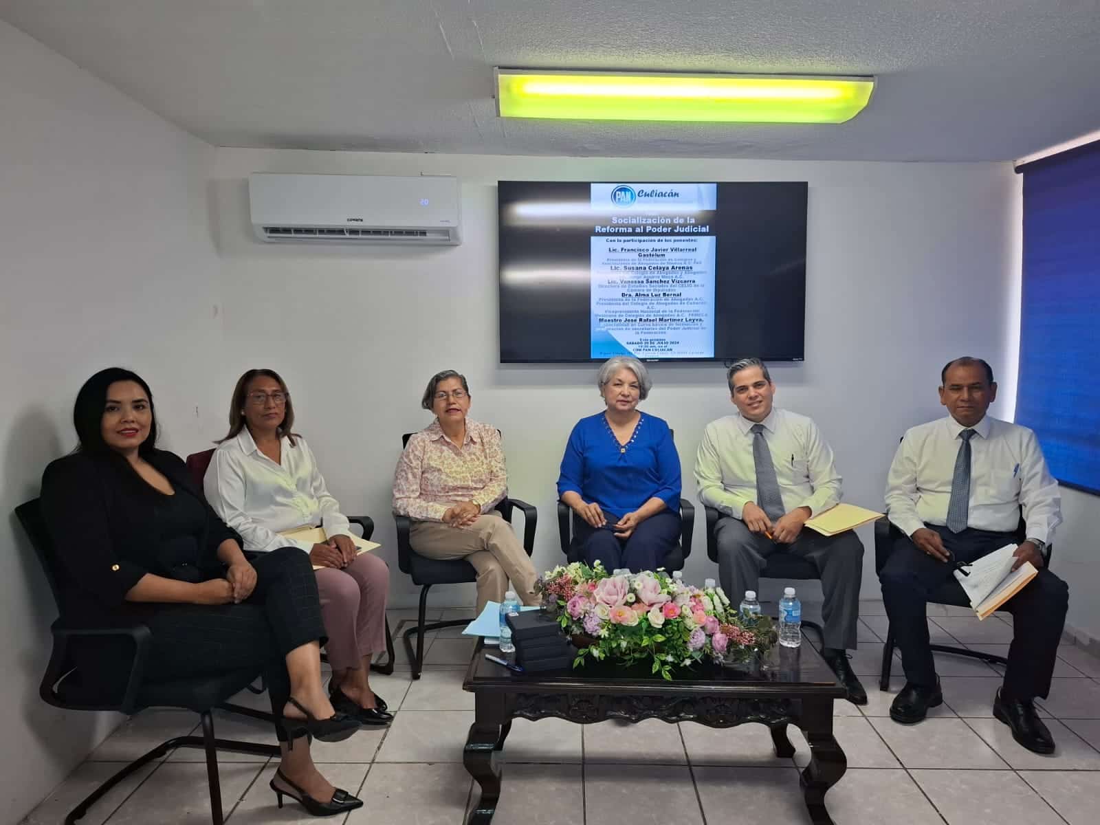 Abogados de Sinaloa en el foro de la reforma al Poder Judicial
