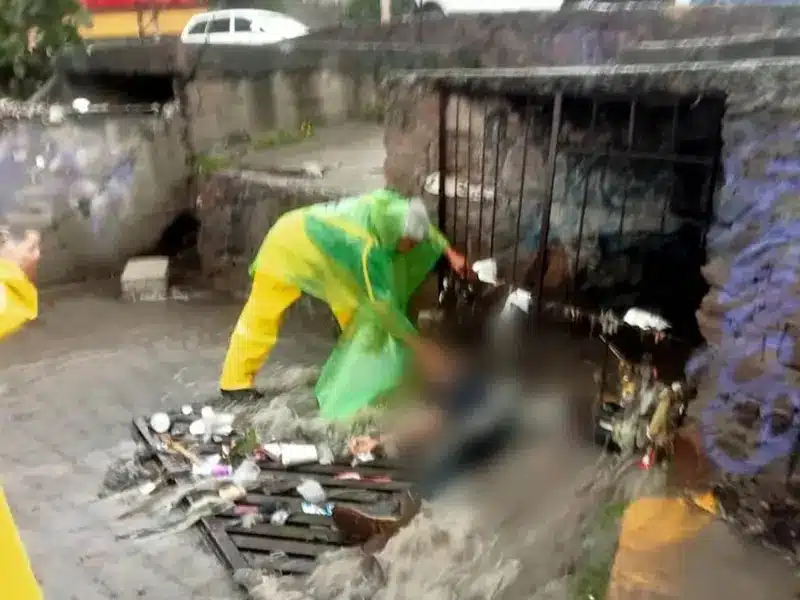 Fuertes lluvias cobran una vida en Tlalnepantla; ¡un hombre se ahogó!