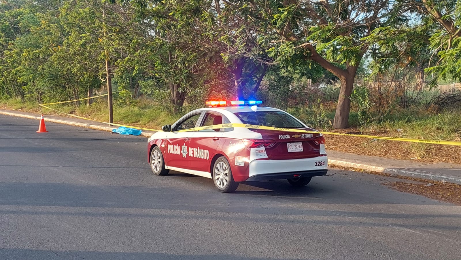 Hombre fue localizado junto a su bicicleta sin signos vitales