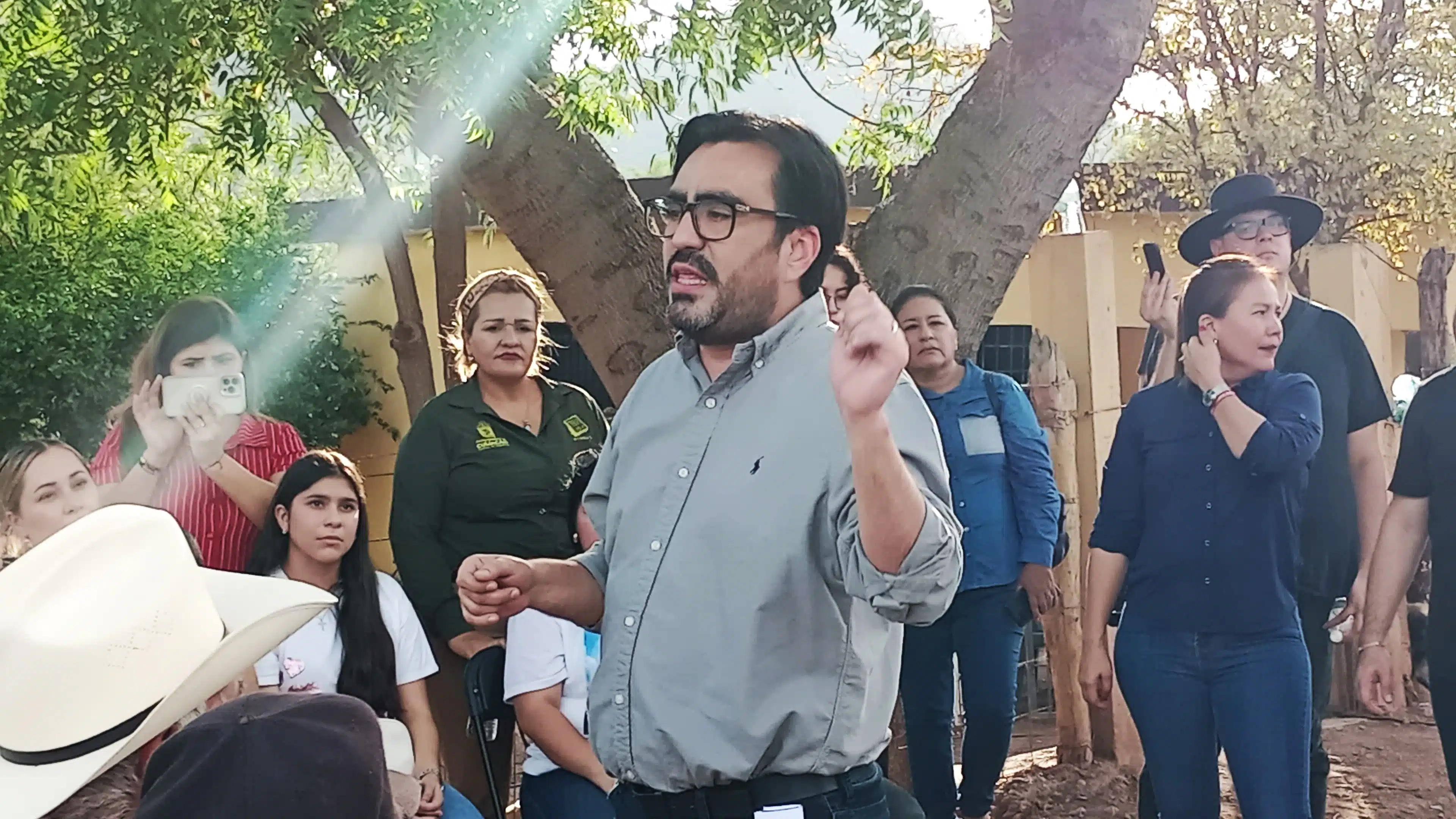 El alcalde de Culiacán Juan de Dios Gámez Mendívil indicó que estos proyectos y trabajos buscan convertir a Tacuichamona en el primer pueblo mágico de Culiacán