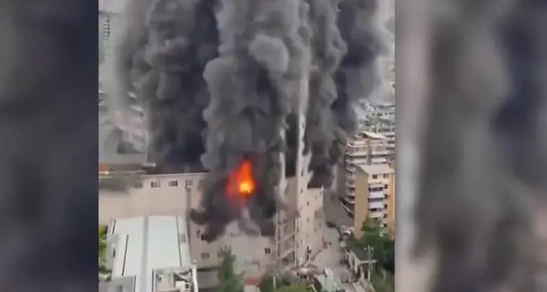 Incendio en un centro comercial de China