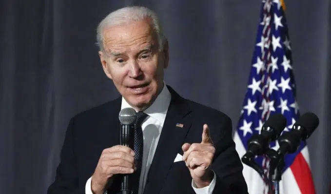 Joe Biden justifica mal debate por cansancio de viajes internacionales