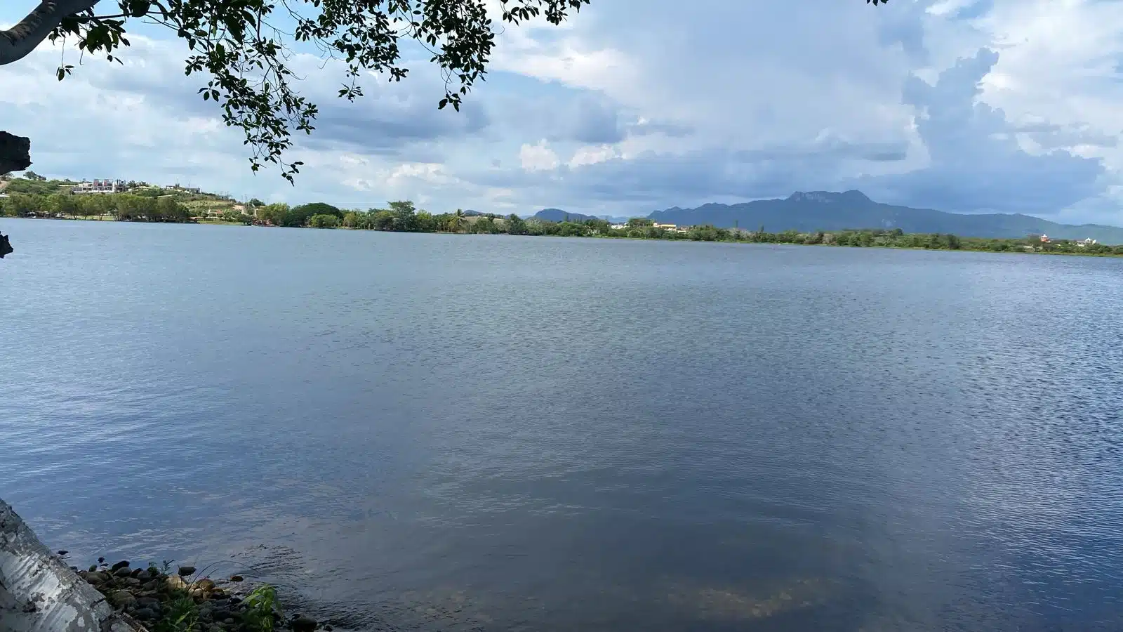 Laguna “El Encanto” en Villa Unión