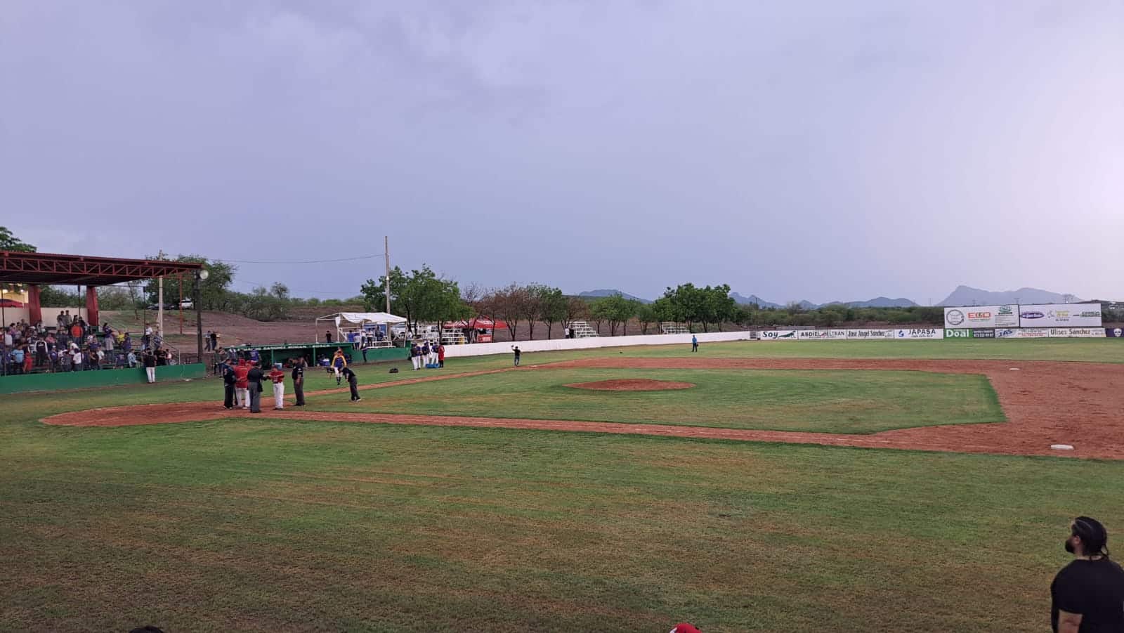 Juego entre Garbanceros de Guamúchil y Águilas de La Trinidad