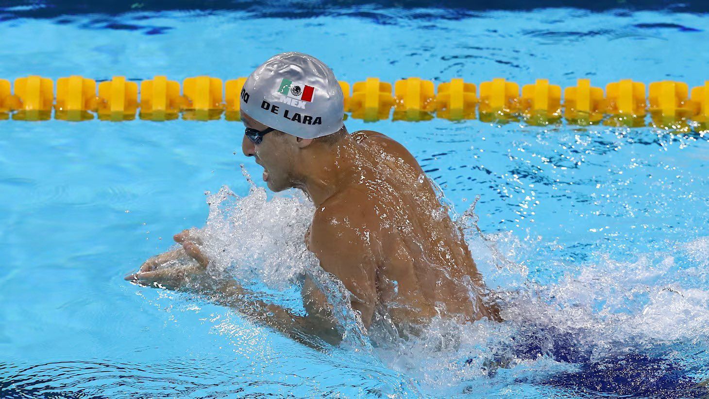 Miguel de Lara se clasificó a las semifinales de los 200 metros pecho
