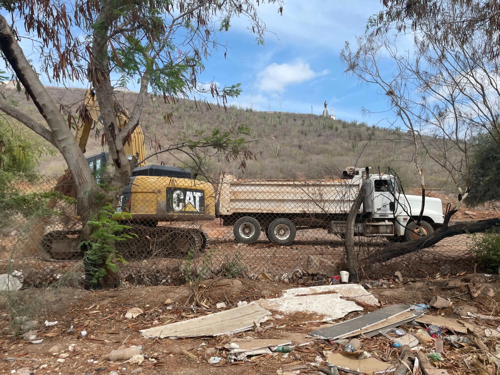 Panteón forense que se va a construir en Las Malvinas, Los Mochis, donde se esta socializando la información