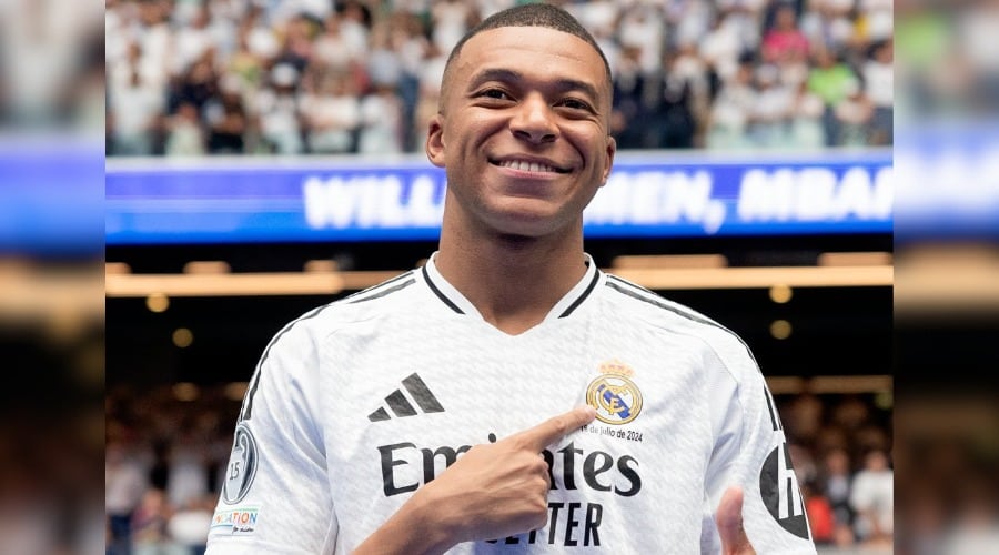 Le dan la Bienvenida Kylian Mbappé