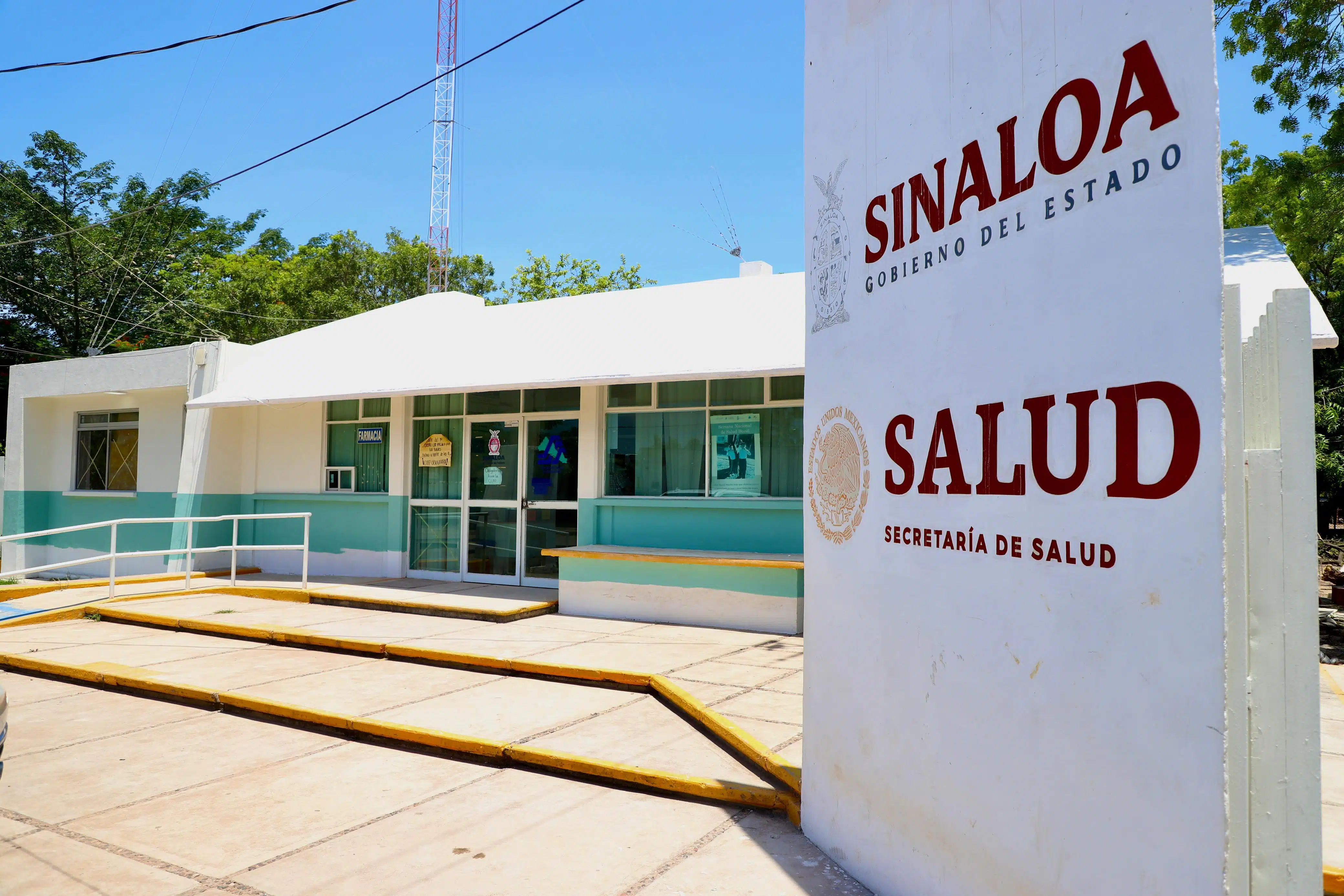 Rehabilitación a los centros de Salud de Sinaloa
