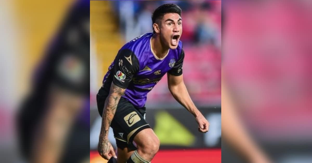 Roberto Meraz, futbolista sinaloense