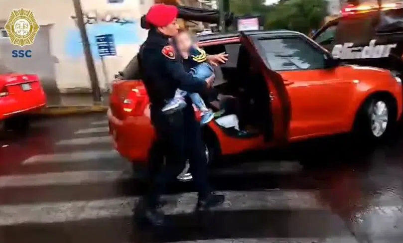 Se roban un vehículo con todo y bebé adentro en CDMX