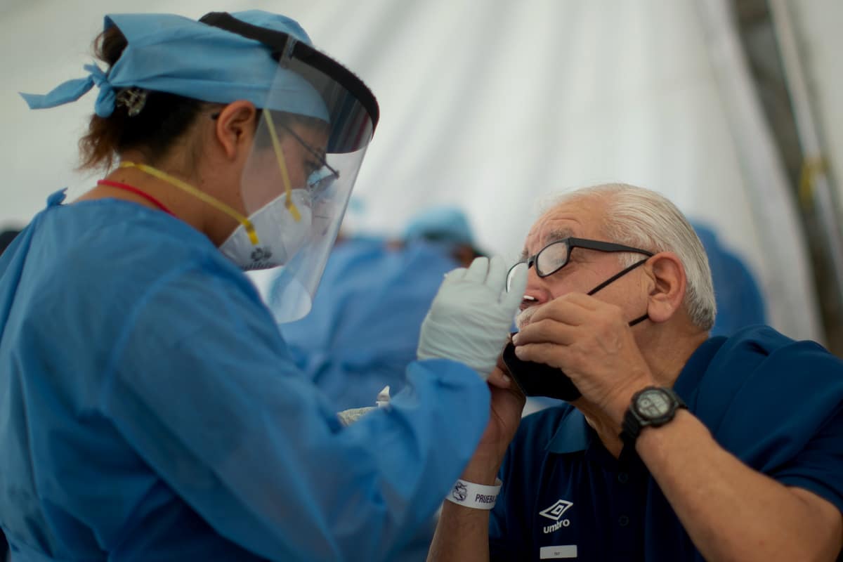 Se duplican los contagios de COVID-19 en México