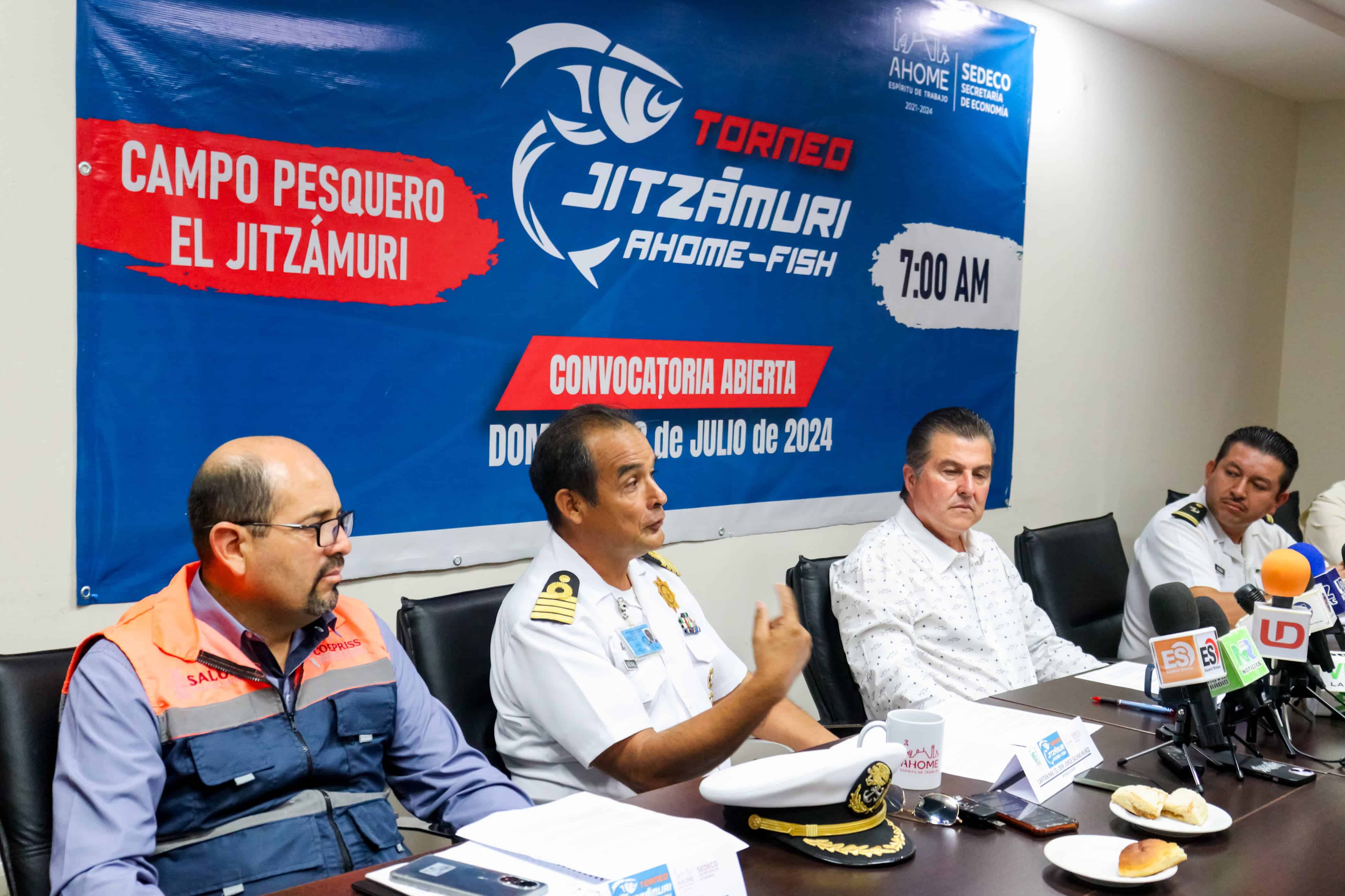 Integrantes de la conferencia de prensa sobre el Torneo Jitzámuri Fish 2024