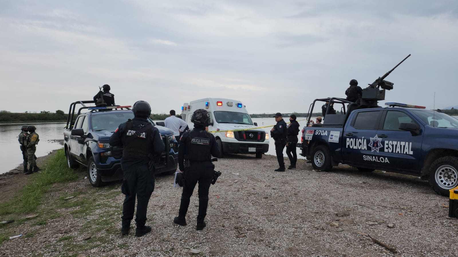 Policía Estatal en zona del Dique en Culiacán