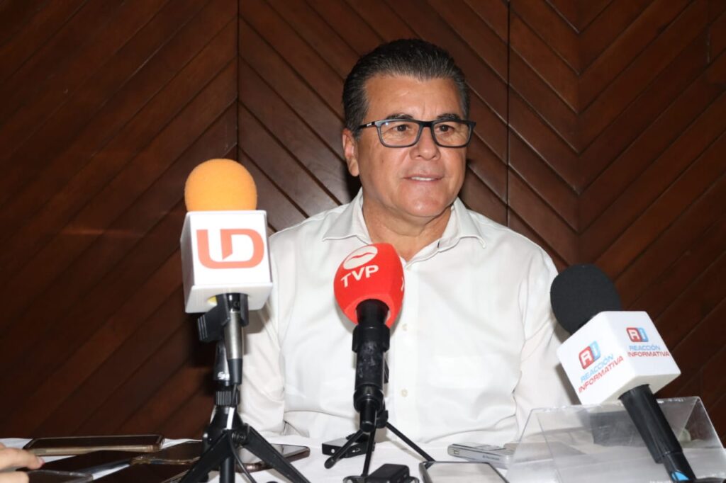 Alcalde de Mazatlán, Édgar González Zataráin