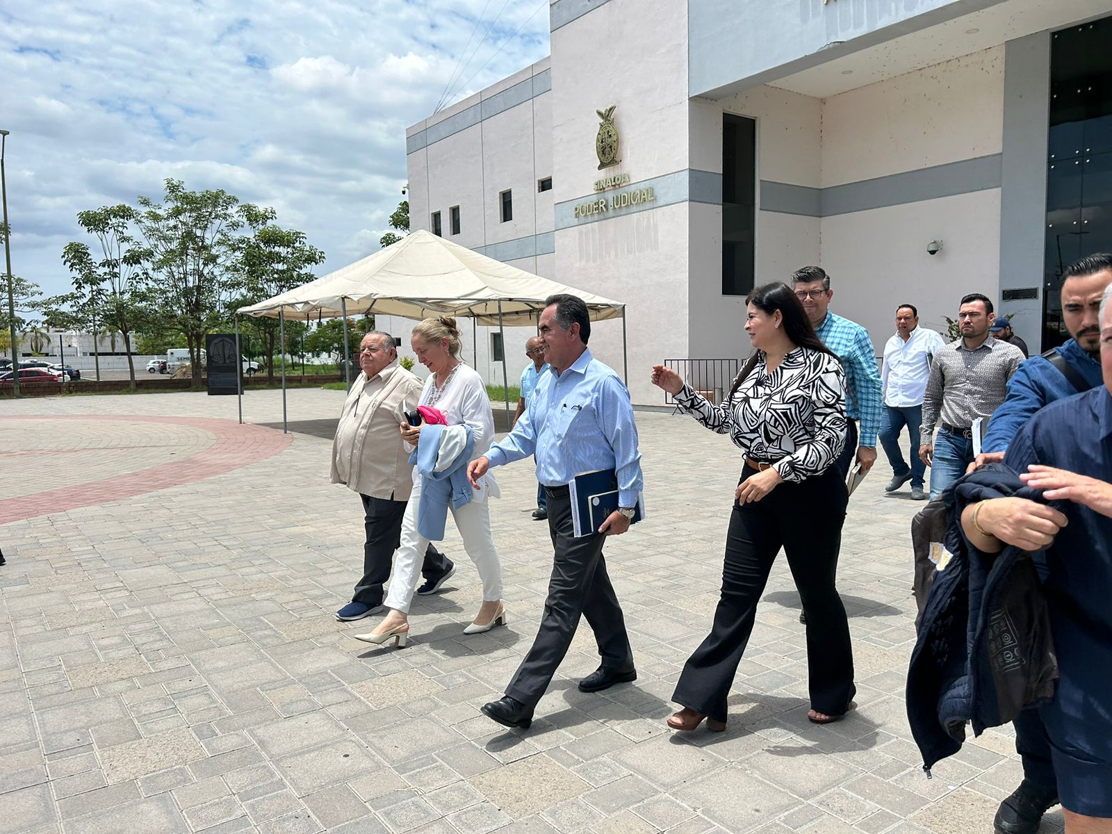 Jesús Madueña Molina fuera de sede zona centro
