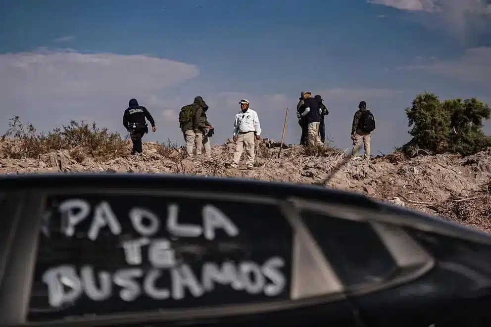 Policía y colectivo de personas desaparecidas buscan rastros de la Paola Bañuelos