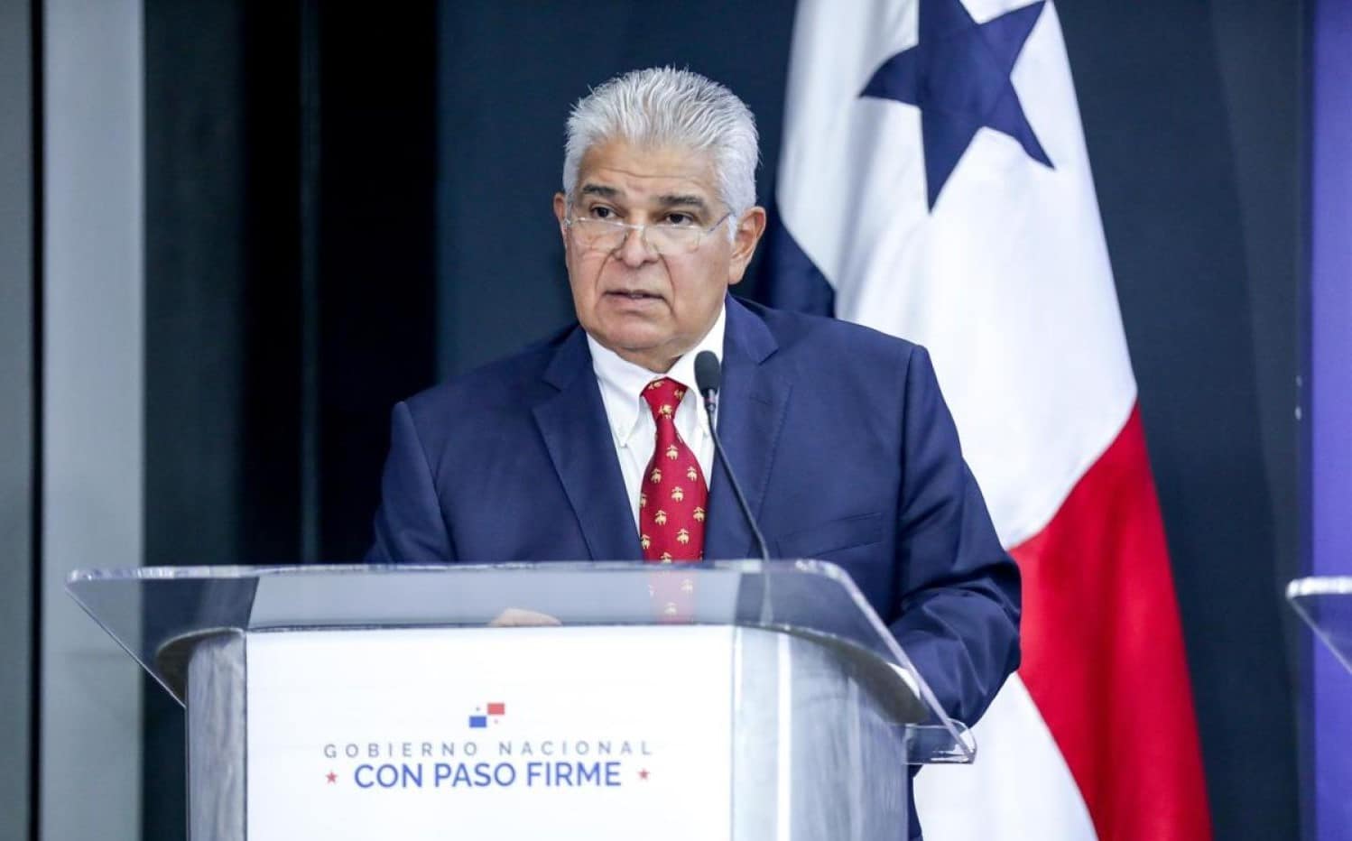 José Raúl Mulino en una conferencia de prensa en Panamá