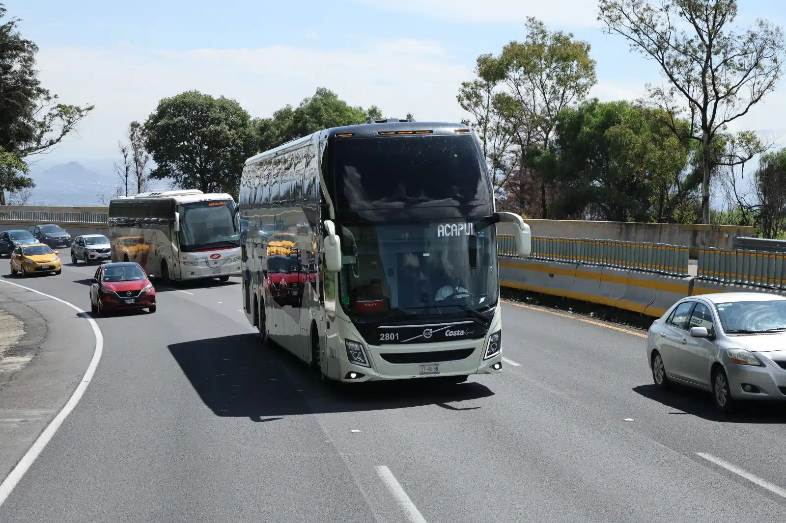 Autobús de transporte