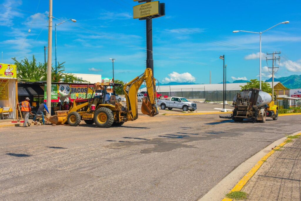 BACHEO DE CALLES EN CHOIX3