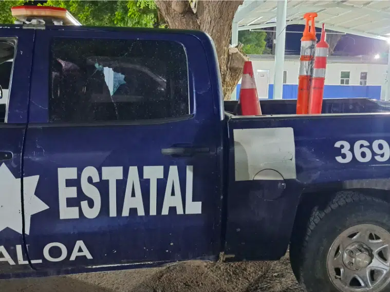 Patrulla de la Policía estatal de Sinaloa baleada