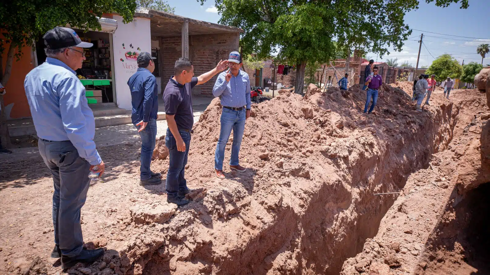 Operación del nuevo cárcamo de bombeo de aguas negras en La Trinidad, Guasave