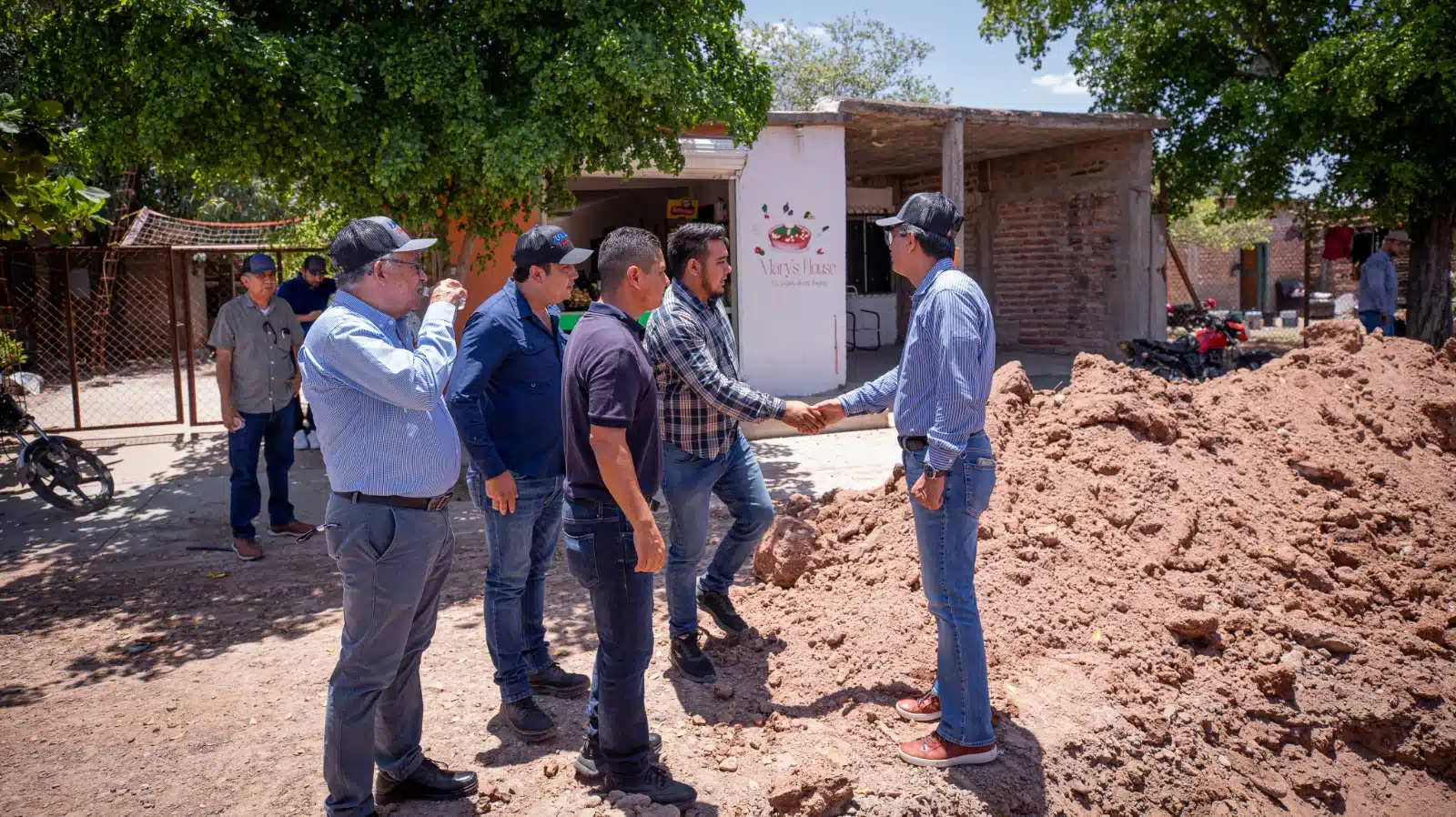 Operación del nuevo cárcamo de bombeo de aguas negras en La Trinidad, Guasave