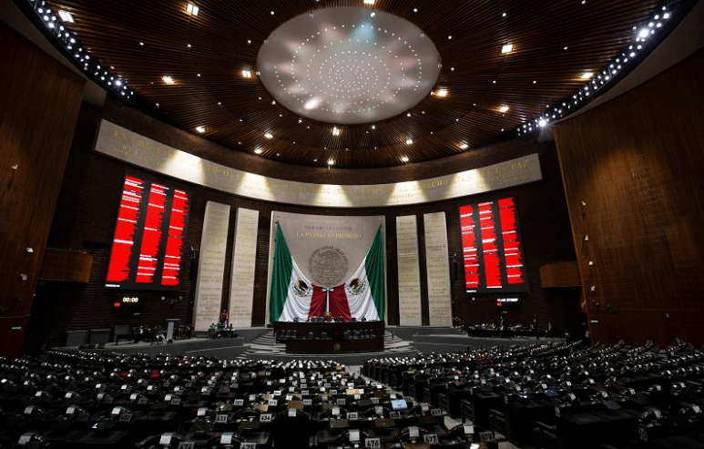 Comisión del INE aprueba asignación de plurinominales en el Congreso