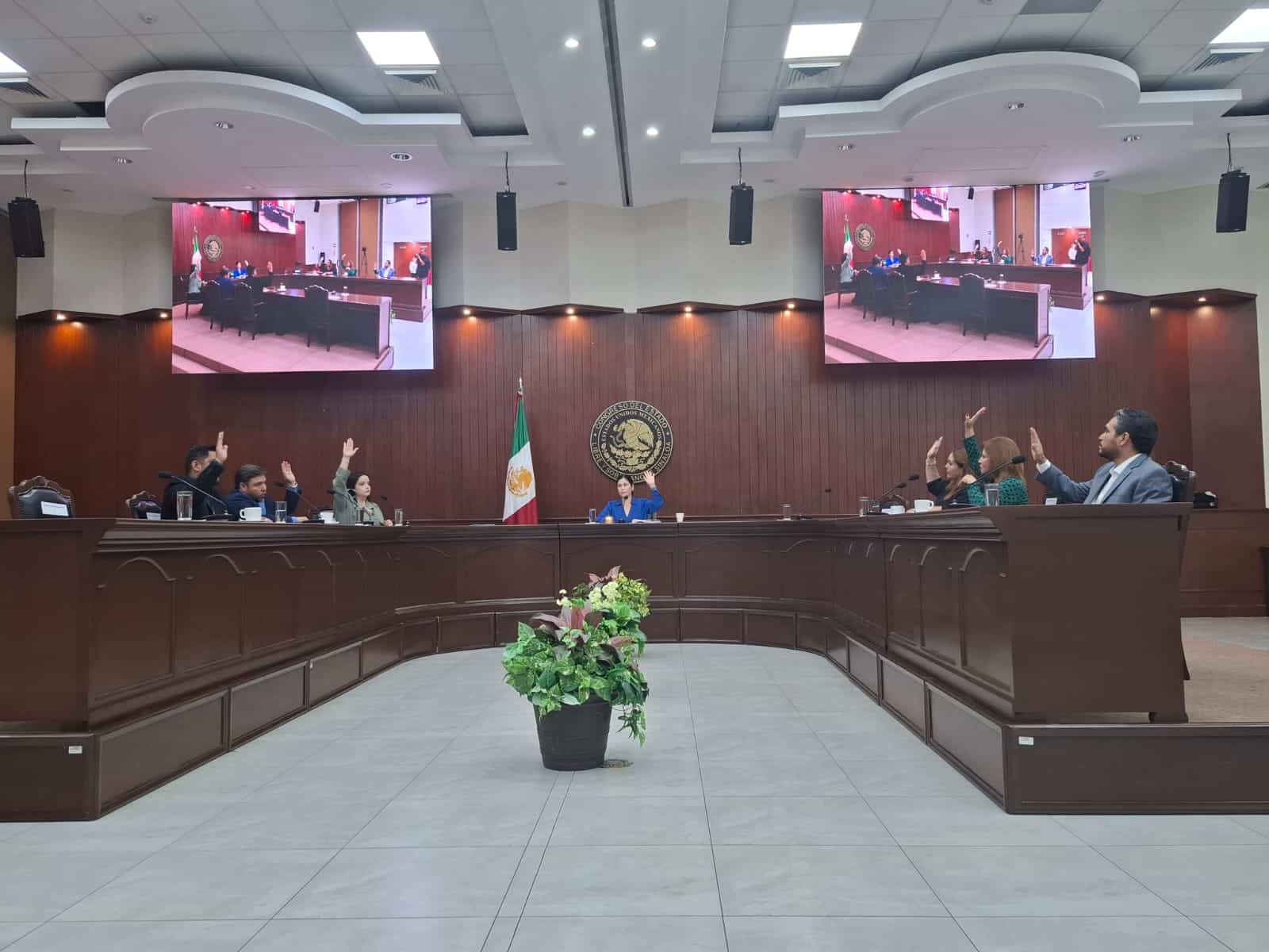 Diputación Permanente da lectura a renuncia de Sara Bruna