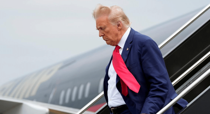 Avión de Donald Trump es desviado y aterriza en Montana tras 