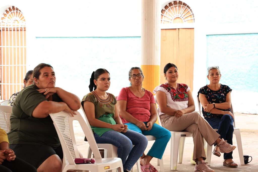 Prestadores de servicios en la zona rural de Mazatlán