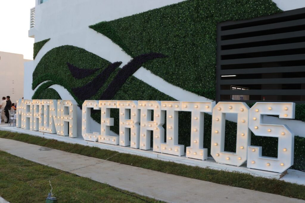 Edificio en Marina Cerritos Mazatlán