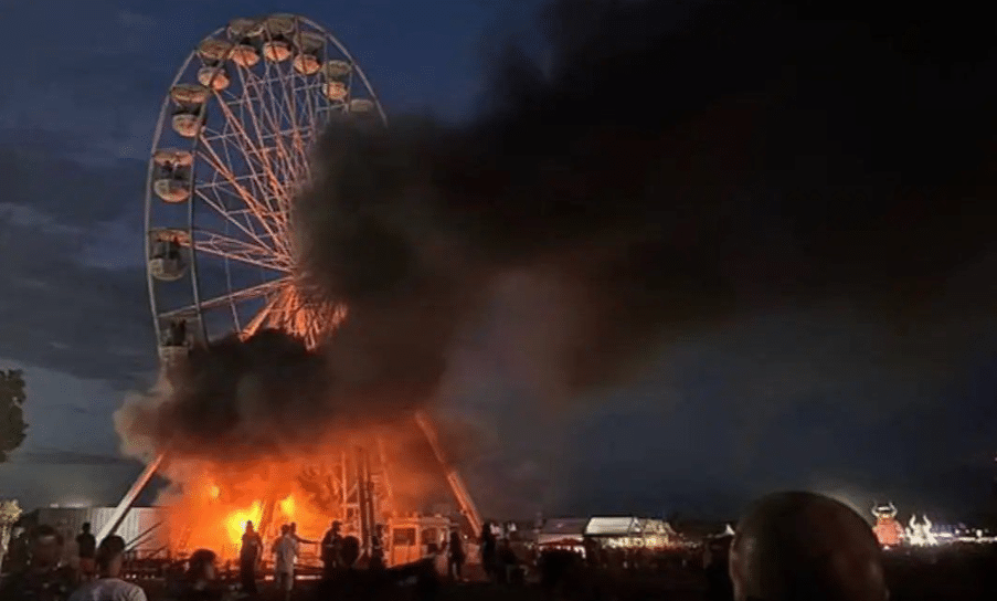 VIDEO: Rueda de la fortuna se incendia con 65 personas a bordo en Alemania