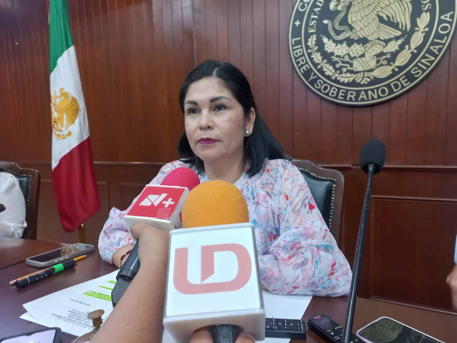 Juana Minerva Vázquez González, presidenta de la Diputación Permanente en el Congreso de Sinaloa
