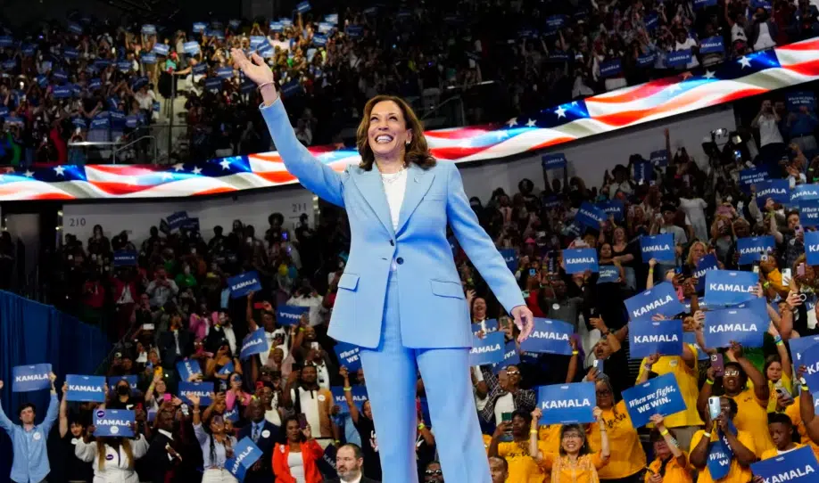 ¡Con más de 300 mdd! Kamala Harris supera a Trump en las recaudaciones de julio