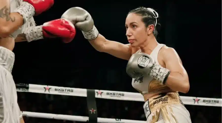 Karen Rubio regresa al ring en la función El legado continúa