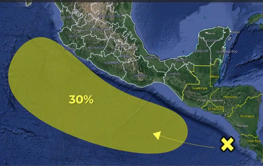 La zona de baja presión con probabilidad ciclónica avanzará paralela a costas nacionales. SMN.