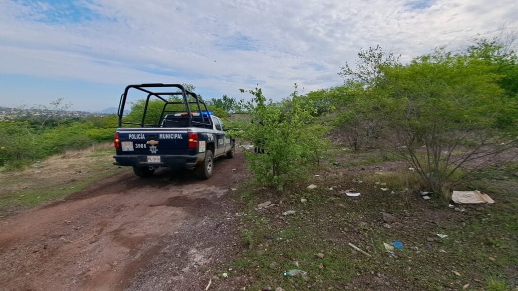 Localizan a un hombre asesinado al sur oriente de Culiacán