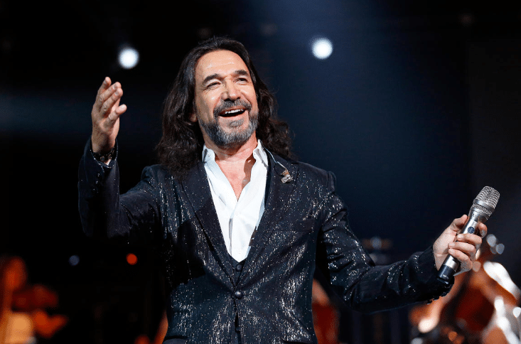 Marco Antonio Solís es postulado para recibir la medalla Belisario Domínguez