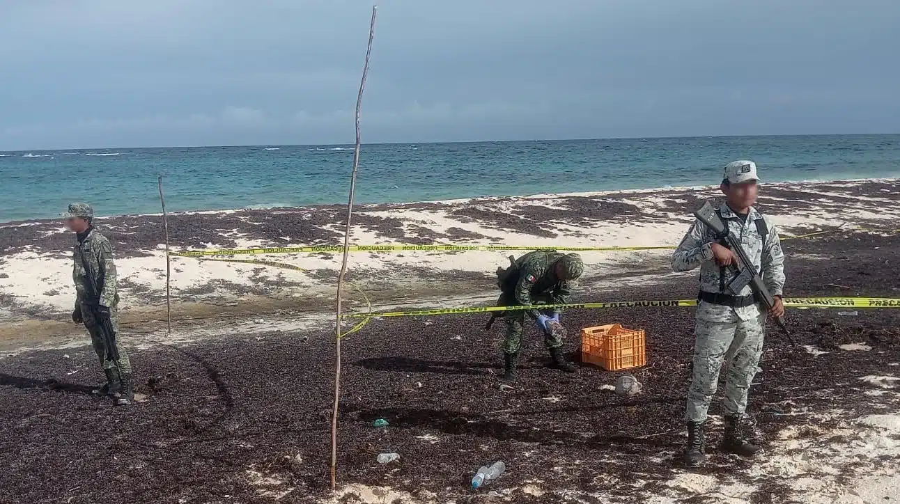 Militares y Guardias nacionales en playas de Quintana Roo