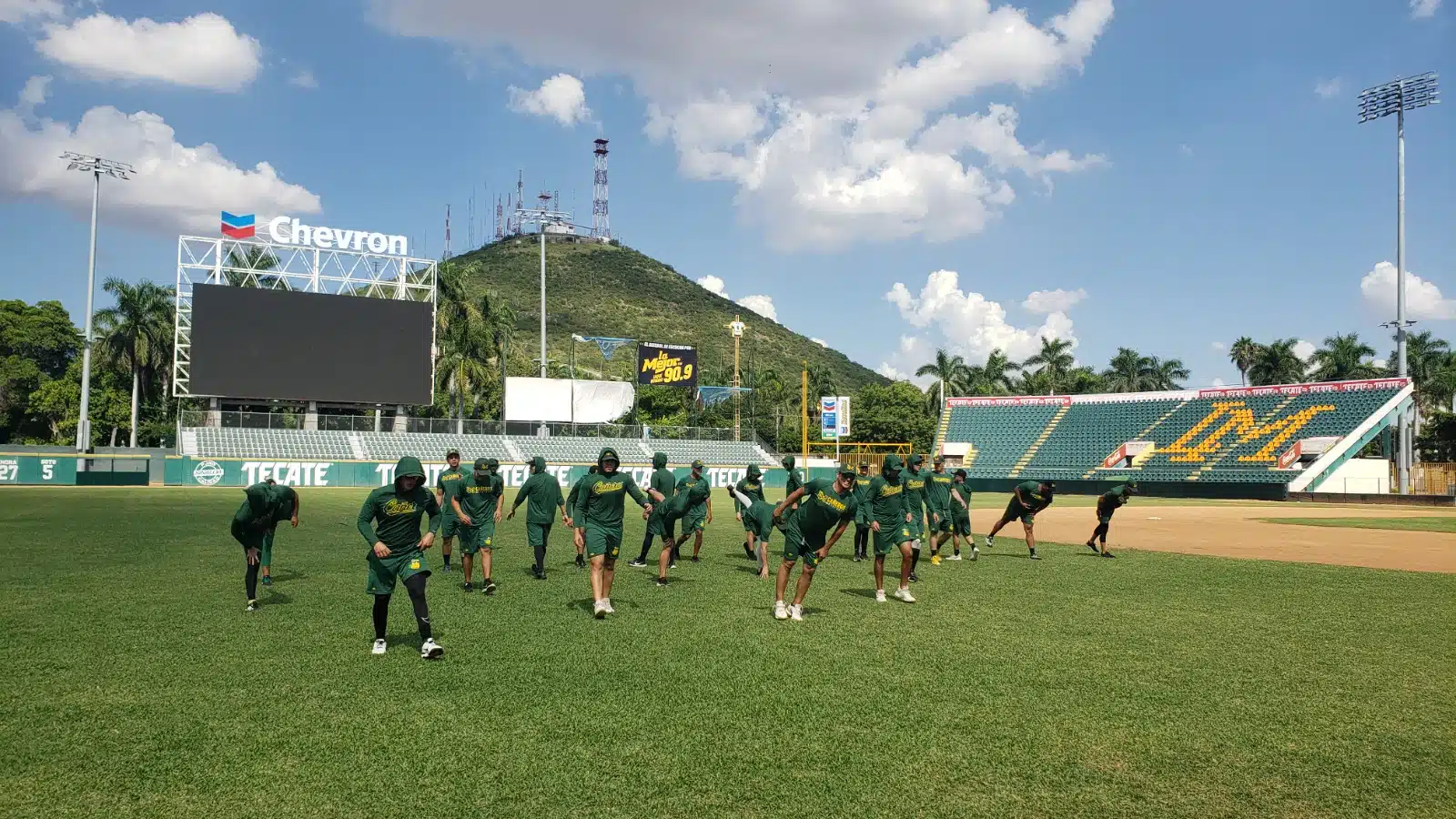 Pretemporada de Cañeros de Los Mochis en el Chevron Park