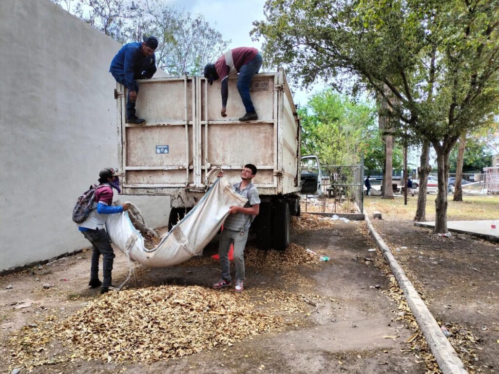 SERVICIOS PÚBLICOS LIMPIAN EN AHOME