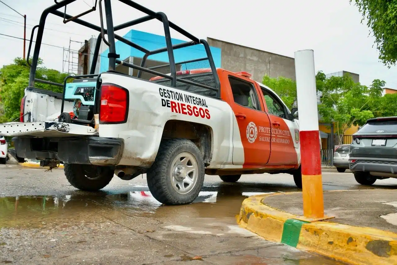 Semáforo pluvial en Guamúchil