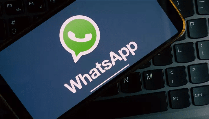 WhatsApp podría implementar nueva función con la IA de Google para contestar mensajes