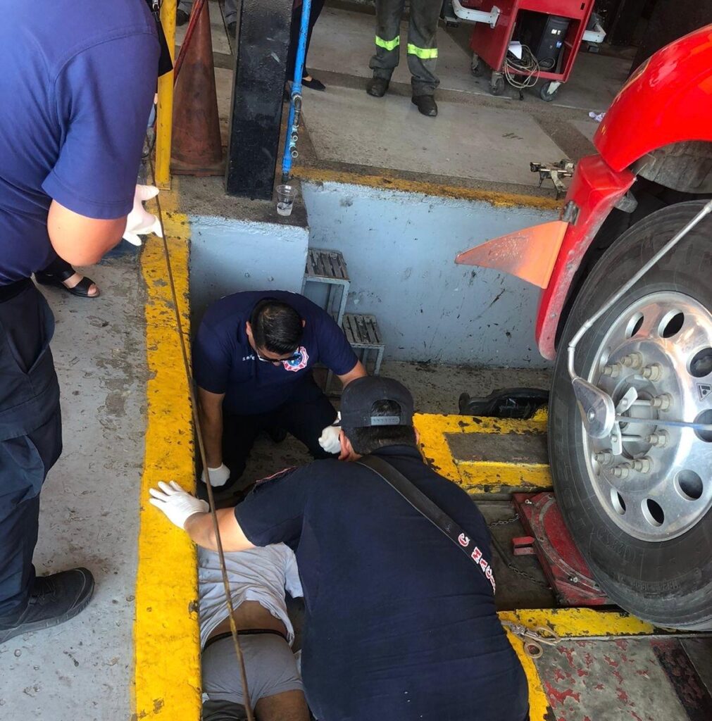 Lesionado recibiendo atención médica