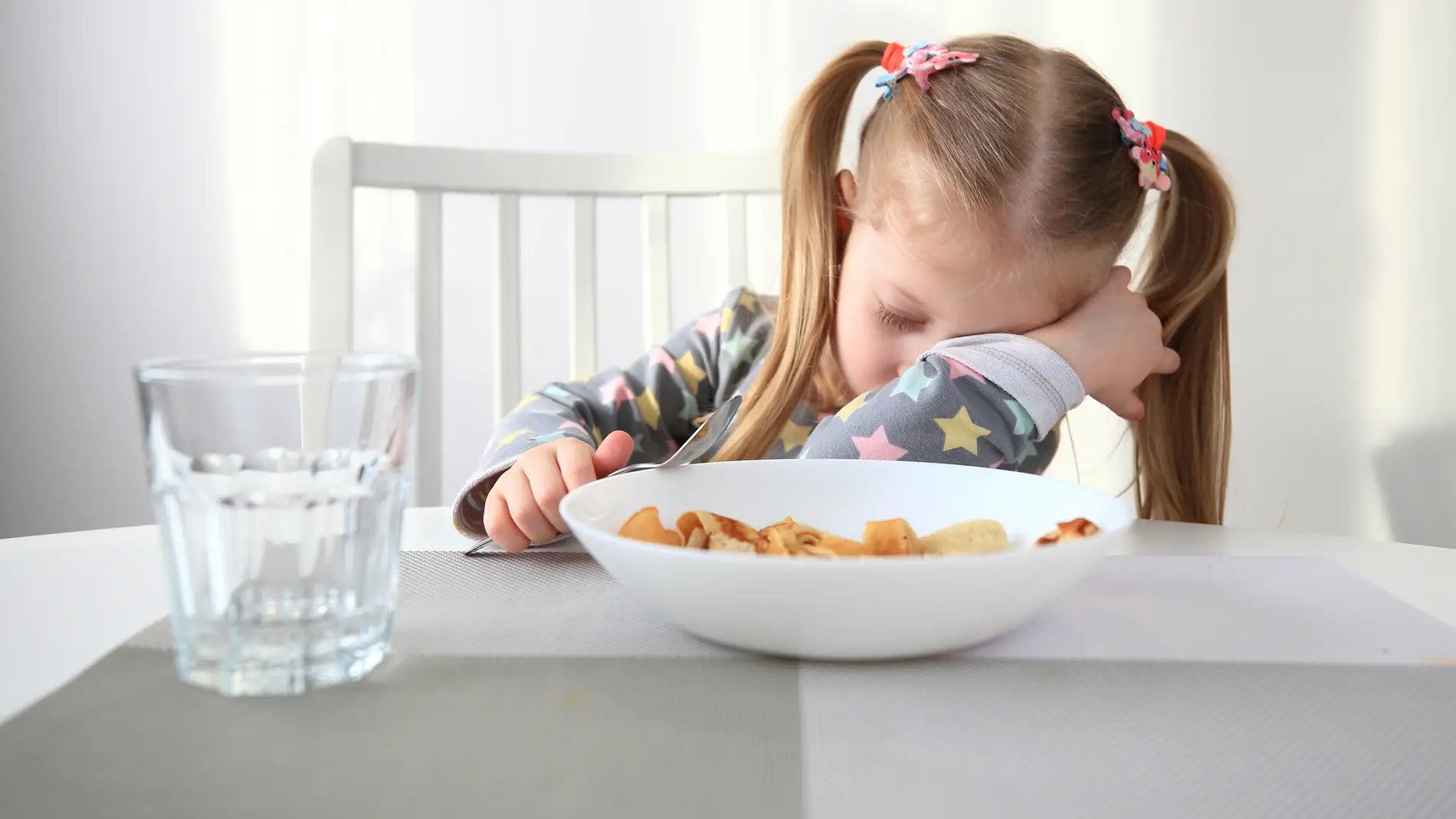 Niña con síntomas de anemia