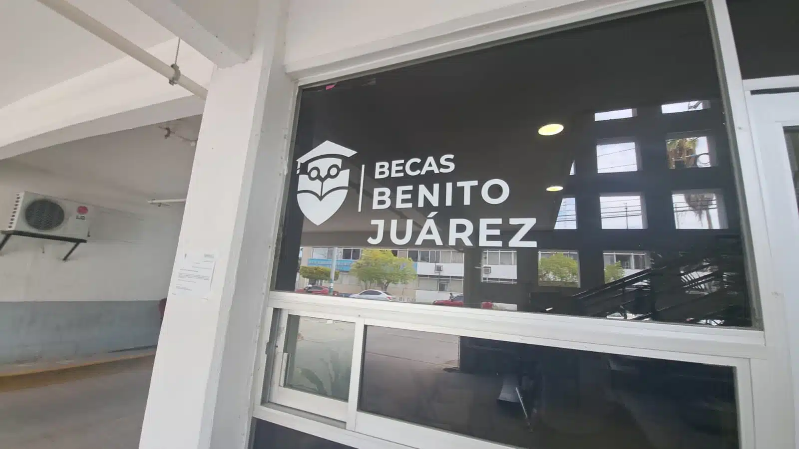 Ventanilla de beca Benito Juárez