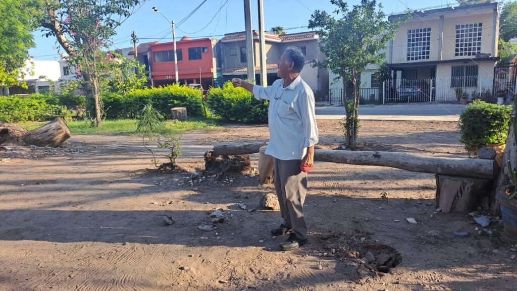 Vecinos de Fovissste IV en Los Mochis