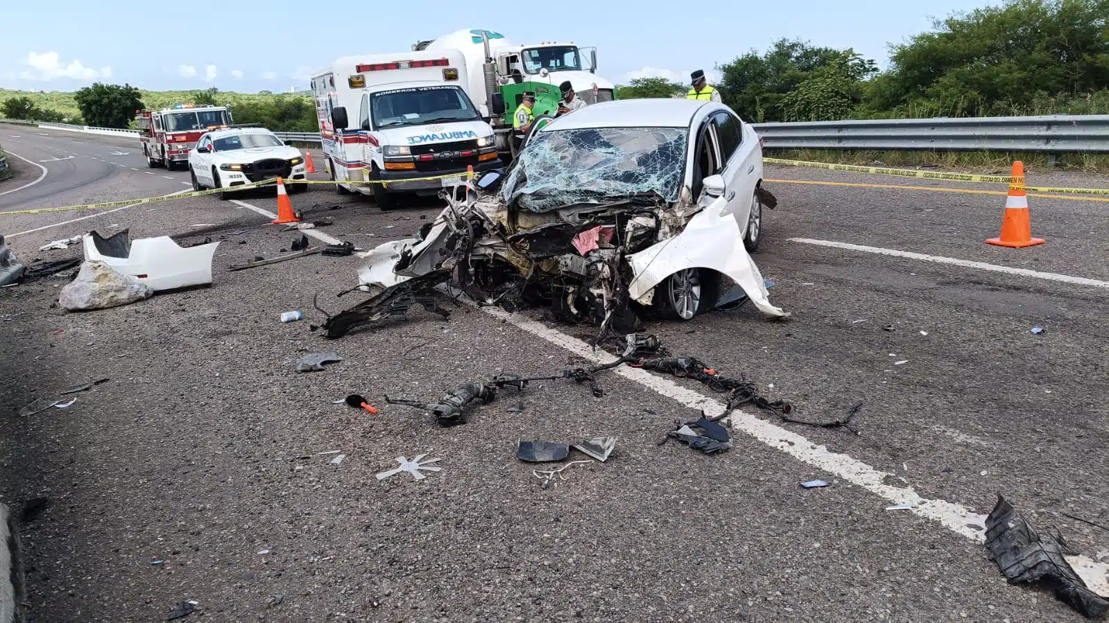 Fuerte accidente en la avenida Peche Rice con el Libramiento Mazatlán