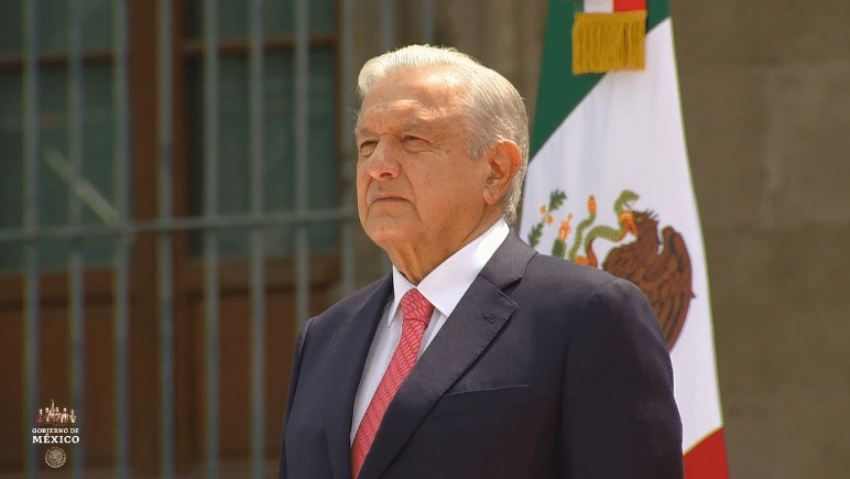 AMLO da inicio a su sexto informe de gobierno desde el Zócalo de la CDMX