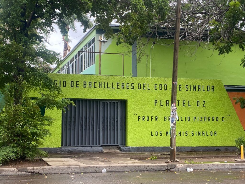 Acondicionan albergues en Topolobampo y en Los Mochis para usarlos en caso de ser necesarios